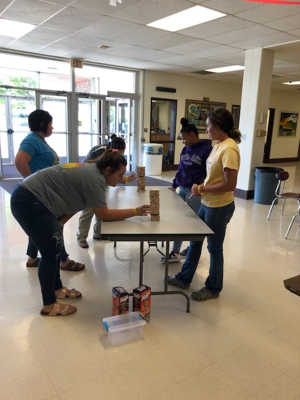 HHS Students Playing Jenga as a Suicide Awareness Activity